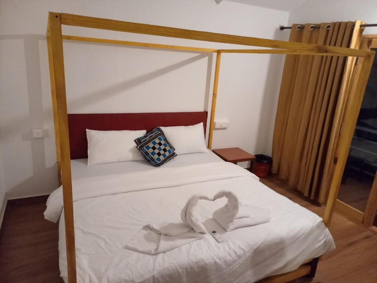Royal Castle Resort Palolem, カナコナ エクステリア 写真