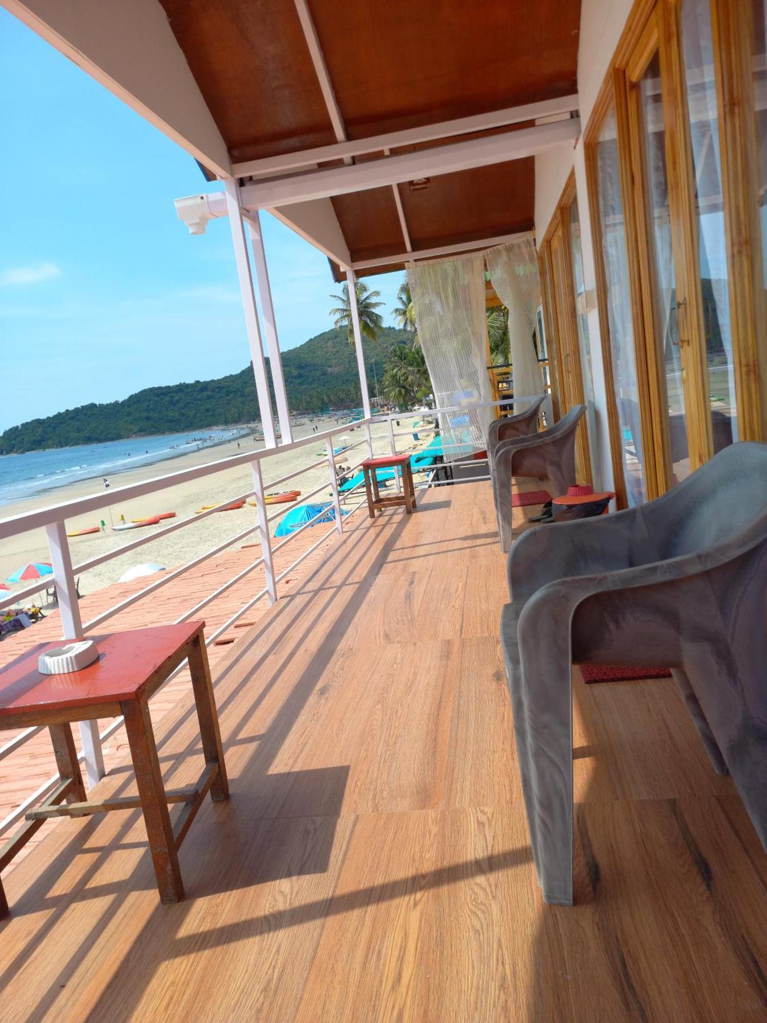 Royal Castle Resort Palolem, カナコナ エクステリア 写真